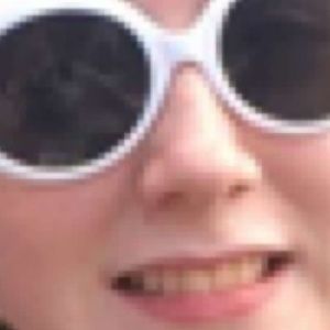 Meet your Posher, Lucy